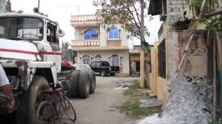 El Otro Guayaquil Vivir en el barrio más peligroso [upl. by Ayk54]