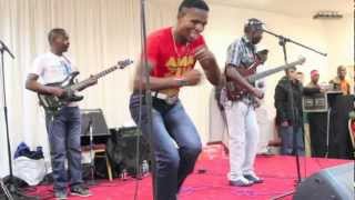 ALICK MACHESO  quotMADHUWEquot LONDON LIVE 021112 [upl. by Macgregor]