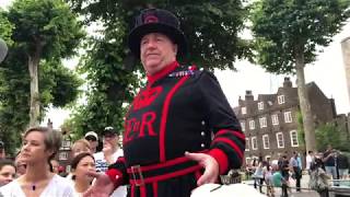 Beefeater Imitates Trump during guided tour around the Tower of London [upl. by Alexia]