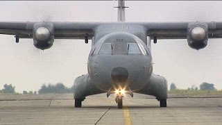 Evreux  les avions CASA arrivent à la base dEvreux [upl. by Namielus]