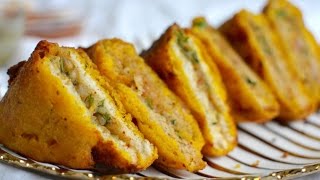 Stuffed Bread Pakoda Recipe  Aloo Bread Pakora  How To Make Bread Pakoda [upl. by Ronyam]