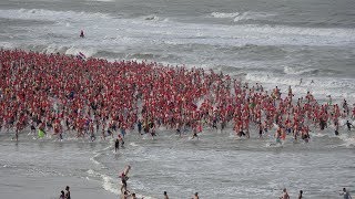 Nieuwjaarsduik strand van scheveningen 112018 [upl. by Cantlon]